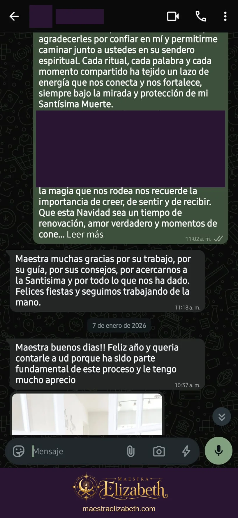 Agradecimientos y saludo de año nuevo; conversación con datos personales protegidos.